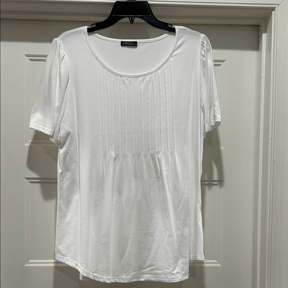 Chic White Short Sleeve Women's Top